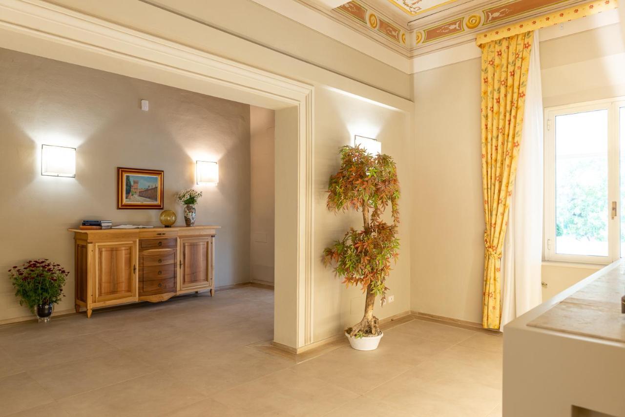 Hotel Villa Bolgheri Марина ди Кастането Кардучи Екстериор снимка